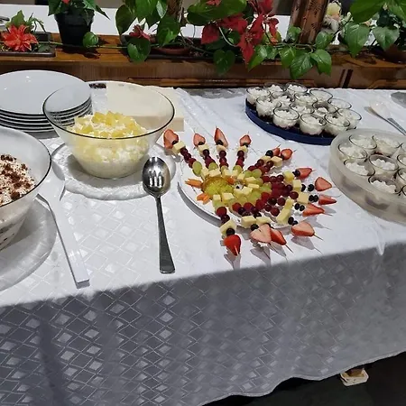 & Restaurant Bella Italia