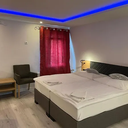 Hotell & Restaurant Bella Italia Niederfell