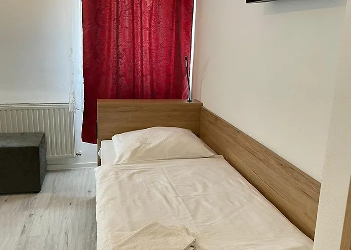 Bella Italia 3* 니데르펠